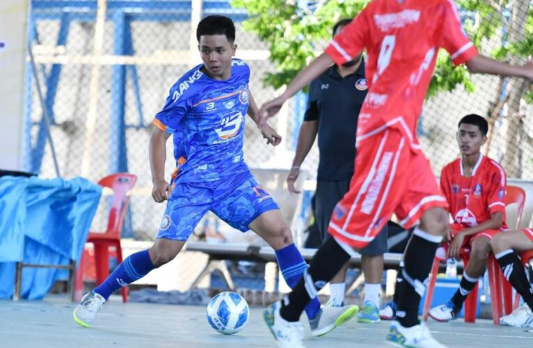 ชลบุรี-ทีมฟุตซอลพูลตาหลวงผงาดเป็นตัวแทนจังหวัดชลบุรี รายการฟุตซอลนักเรียนนักศึกษาเเห่งชาติ